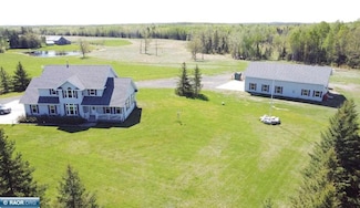 8848 E Leander Rd, Cook, MN 55723