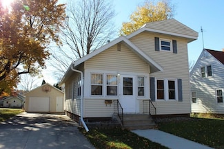 306 2nd Ave, Charles City, IA 50616