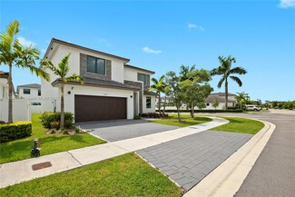 23393 SW 107th Place, Princeton, FL 33032