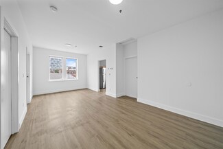 203 Academy St Unit 422, Jersey City, NJ 07306