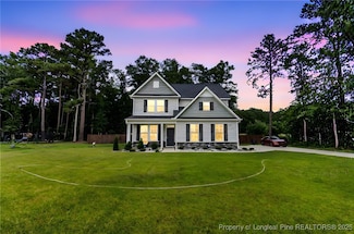 6939 Running Fox Rd, Hope Mills, NC 28348