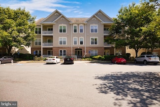 6509 Grange Ln Unit 201, Alexandria, VA 22315