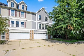 8302 Westown Pkwy Unit 7106, West Des Moines, IA 50266