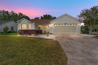 640 San Pedro Dr, Lady Lake, FL 32159