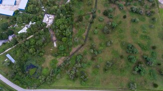 8738 Bois d Arc Ln, Fulshear, TX 77406