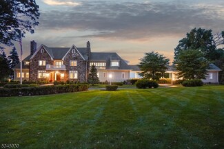 16 Laurel Mountain Way, Califon, NJ 07830