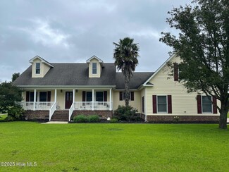 147 Charleston Dr, Grandy, NC 27939