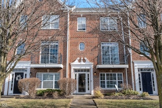 15314 Mystic Rock Dr, Carmel, IN 46033