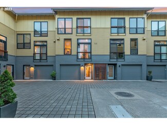 5123 S Corbett Ave Unit E, Portland, OR 97239