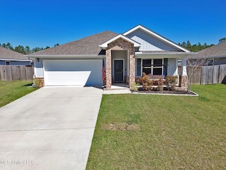 6492 Eastland Cir, Biloxi, MS 39532