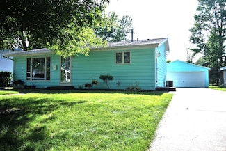 2326 46th Street Ct, Rock Island, IL 61201