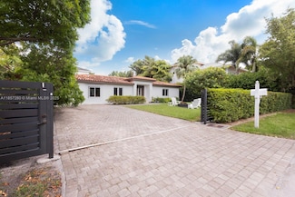 677 Hampton Ln, Key Biscayne, FL 33149