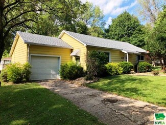 405 W 6th St, Alta, IA 51002