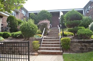455 Fairview Ave, Fairview, NJ 07022
