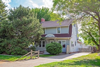 811 Central, Oxford, NE 68967