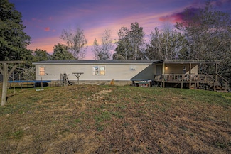 3055 N Dickinson Ave, Hesperia, MI 49421