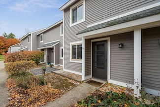 107 Sugar Tree Ln, South Burlington, VT 05403