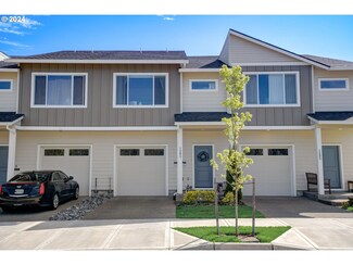 1282 S Quartz Dr, Cornelius, OR 97113