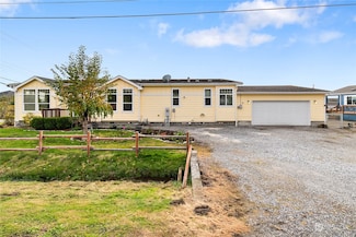 5503 Seavue Rd, Blaine, WA 98230