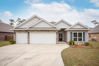 11205 Shorecrest Rd, Biloxi, MS 39532