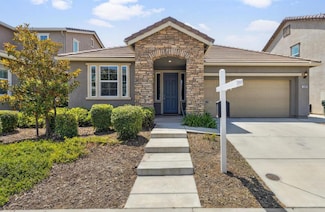 4040 Hydra Cir, Roseville, CA 95747