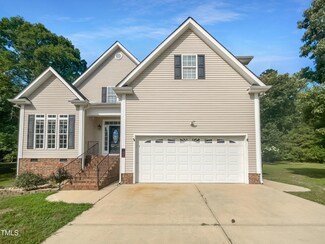 90 Carrousel Ct, Angier, NC 27501
