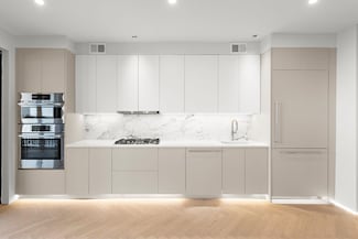 428 Gregory Ave, Weehawken, NJ 07086