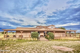 5769 N Woodland View Rd, Williams, AZ 86046