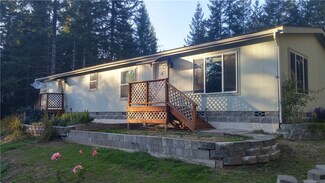 331 NE Lakeshore Dr N, Tahuya, WA 98588
