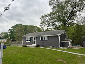 10 Schanck Rd, East Windsor, CT 06088