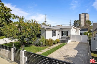 136 N Valley St, Burbank, CA 91505