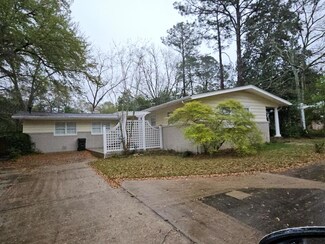 304 N Cherokee Ave, Dothan, AL 36303
