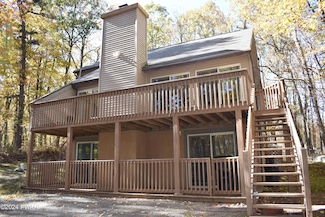 102 Granite Dr, Hawley, PA 18428