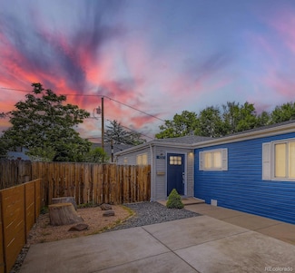 1021 Stuart St, Denver, CO 80204