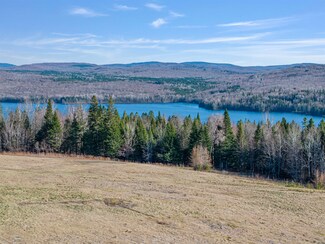- the Tarns Rd, Pittsburg, NH 03592