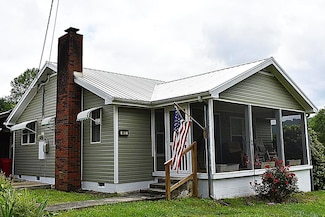 40 East Ave, Rossville, GA 30741