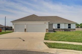 975 S Montpelier Ct, Republic, MO 65738