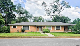 3008 Oak Knob Dr, Tyler, TX 75701