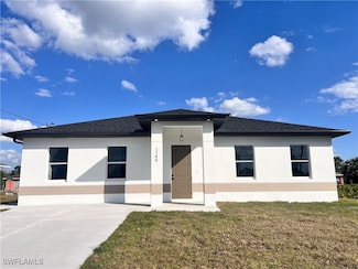 1146 Milwaukee Blvd, Lehigh Acres, FL 33974