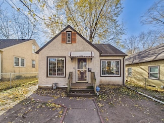 1964 Hyacinth Ave E, Saint Paul, MN 55119