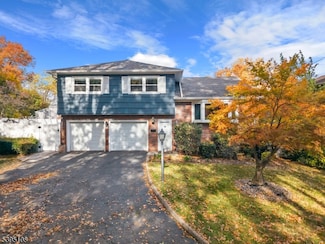 156 Margaret Ave, Nutley, NJ 07110