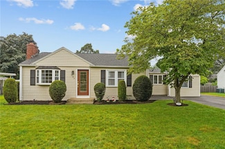 509 Buttonwoods Ave, Warwick, RI 02886