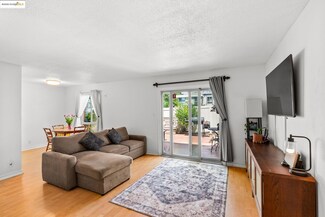 2044 Sierra Rd Unit 3, Concord, CA 94518