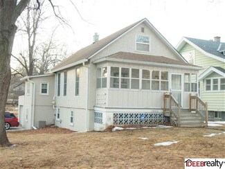 2846 S 35th St, Omaha, NE 68105