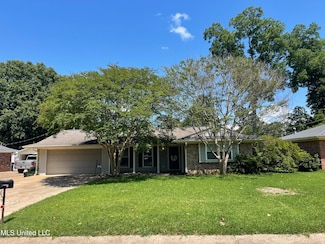 403 Lindberg Ave, Natchez, MS 39120