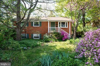 9713 Damascus Dr, Manassas, VA 20109