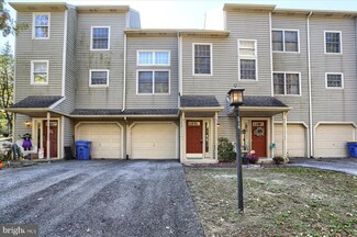 8567 Adams Ct, Hummelstown, PA 17036
