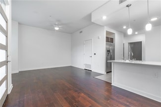 6700 Menchaca Rd Unit 11, Austin, TX 78745