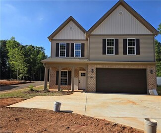 727 Petree Rd, Winston-Salem, NC 27106