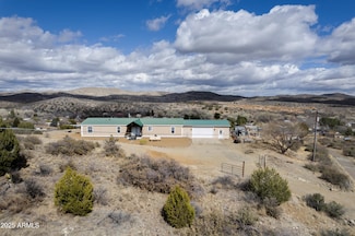 12320 Jacobs Rd, Mayer, AZ 86333